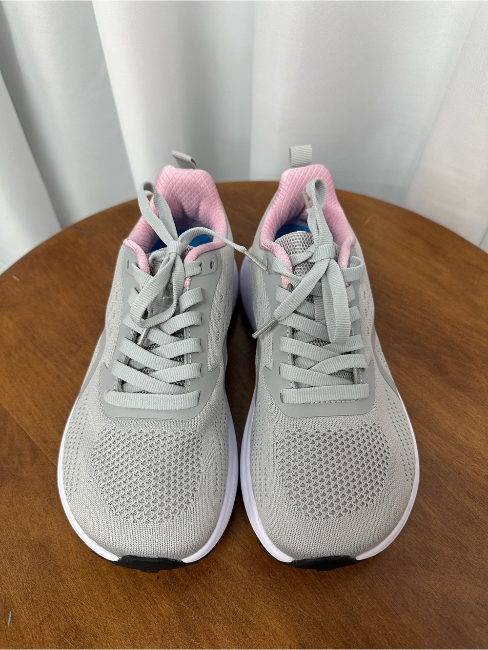 Bronax wide toe box Athletic Sneakers Light Gray with Pink EU 38 7.5